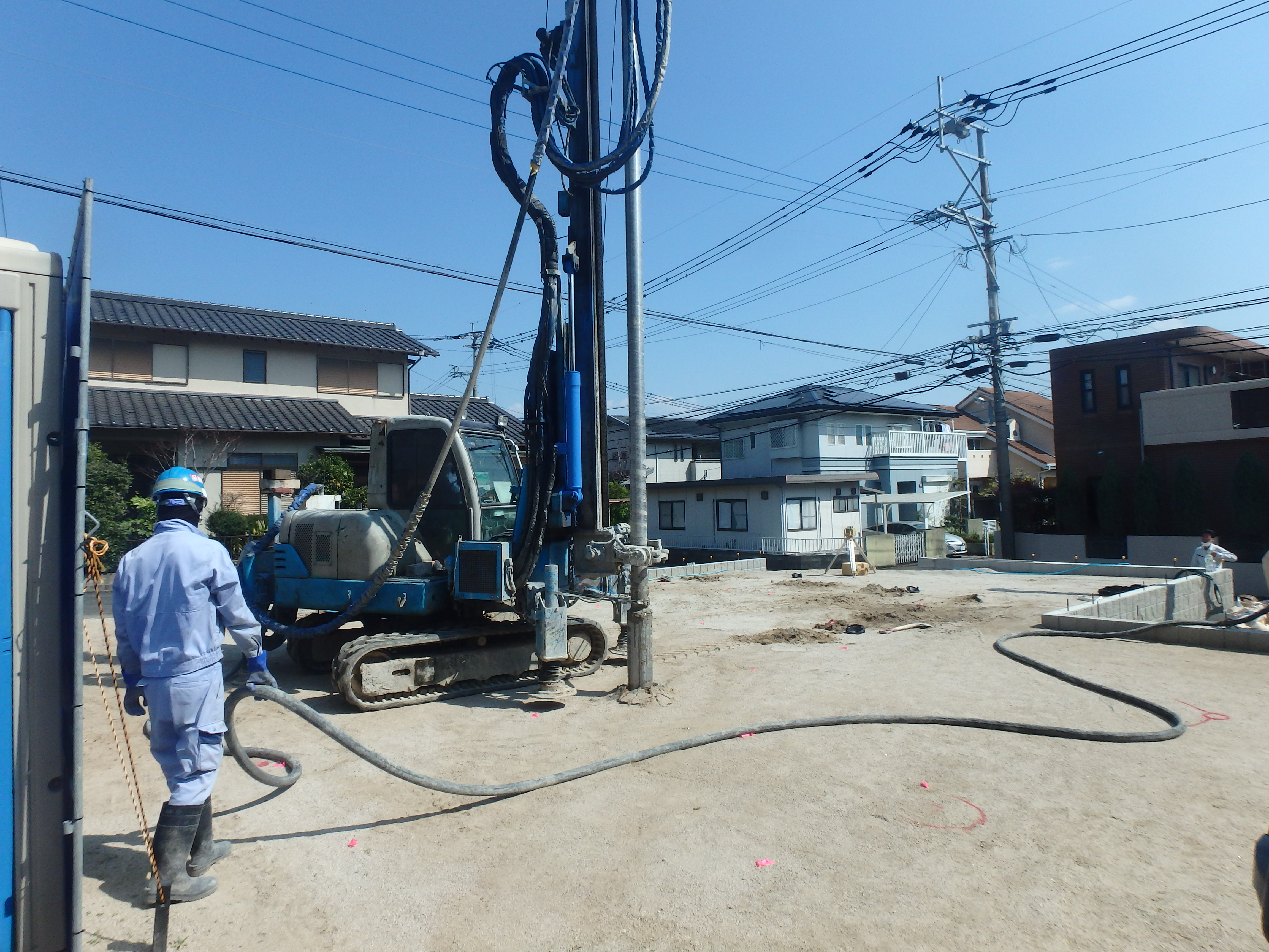 福岡　注文住宅　樋井川　建築リポート1　杭施工中